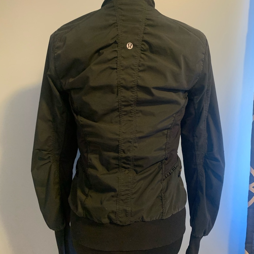 Lululemon Ruched Jacket!! - Picture 2 of 2